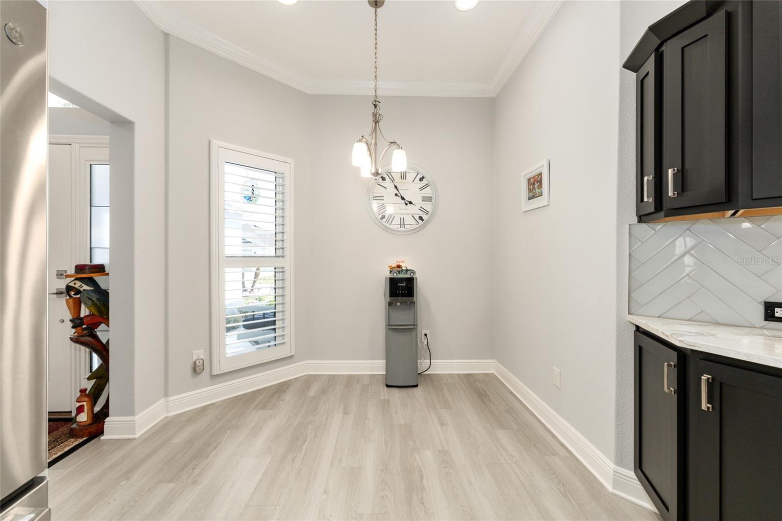 Image 17 of 82 For 1694 Colleen Court