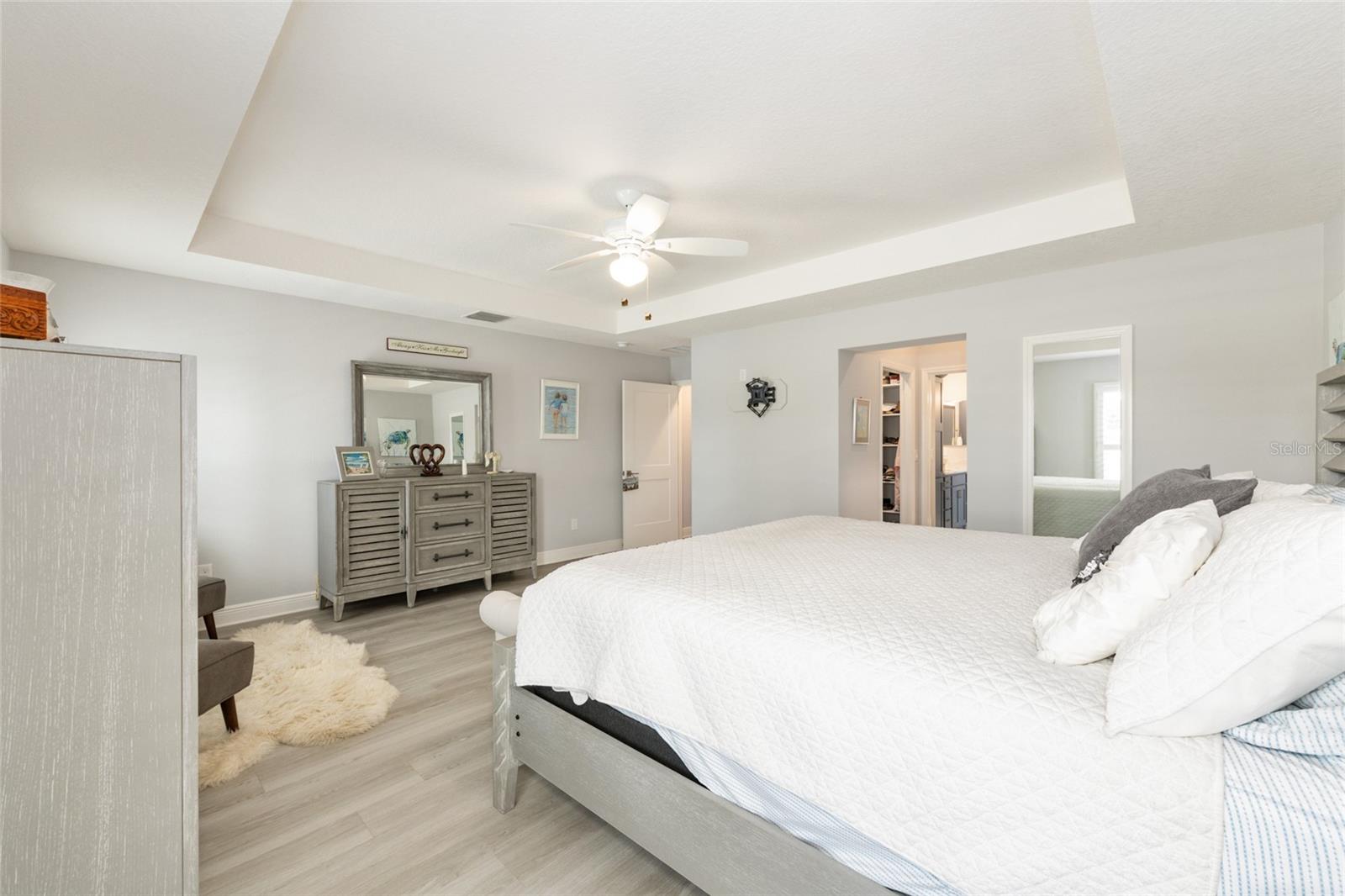 Image 27 of 82 For 1694 Colleen Court