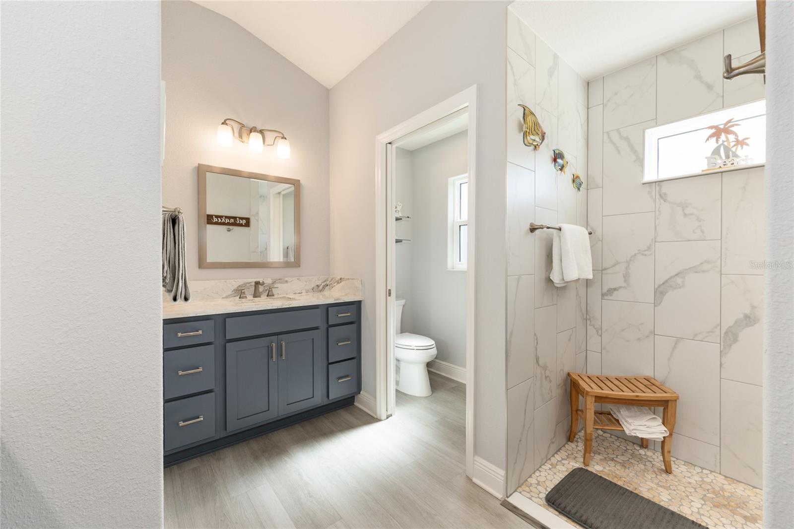 Image 30 of 82 For 1694 Colleen Court