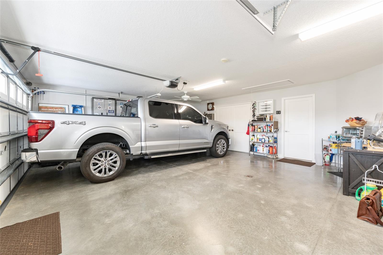 Image 46 of 82 For 1694 Colleen Court