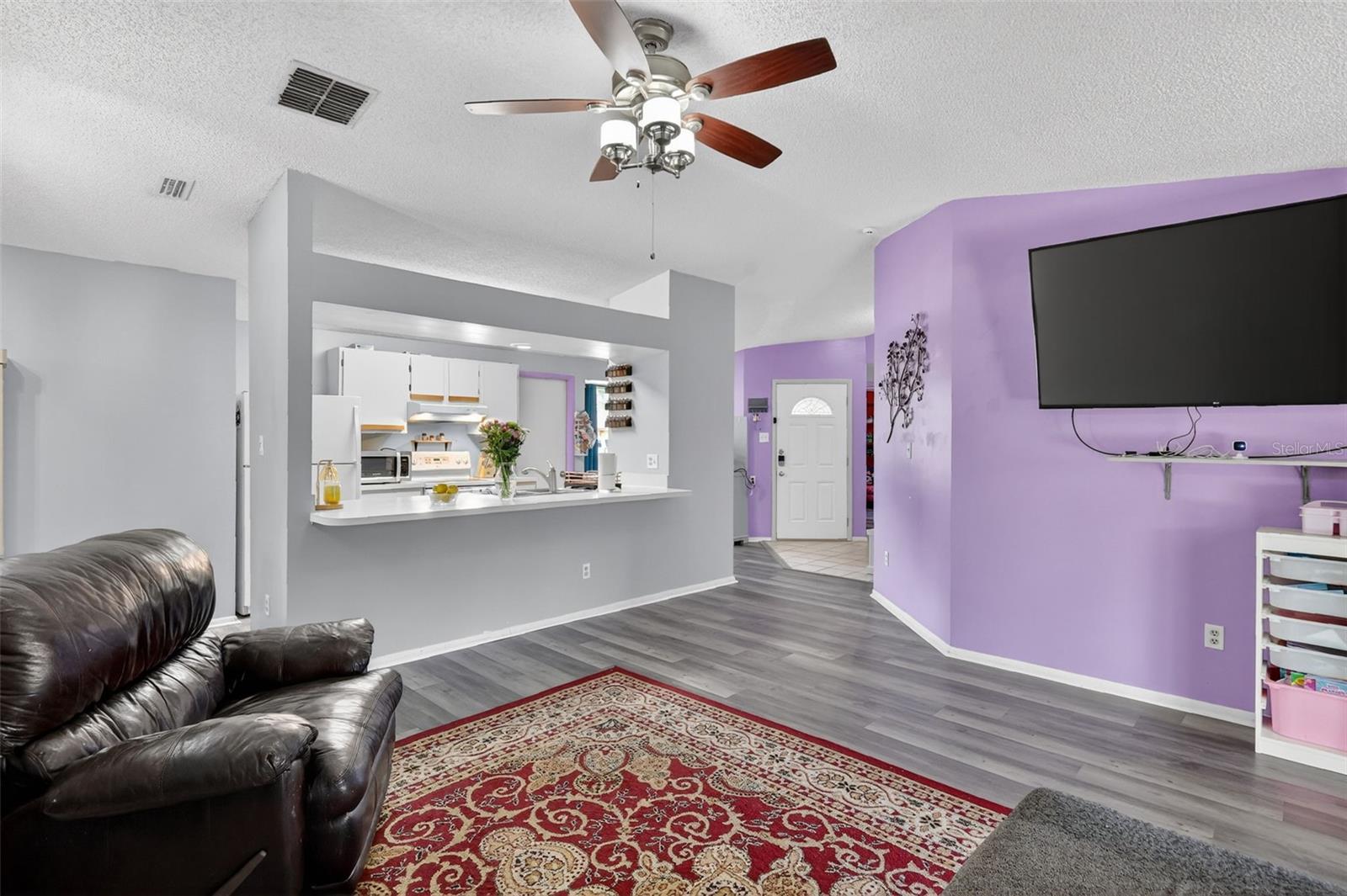 Image 10 of 23 For 1192 Lambert Ln.