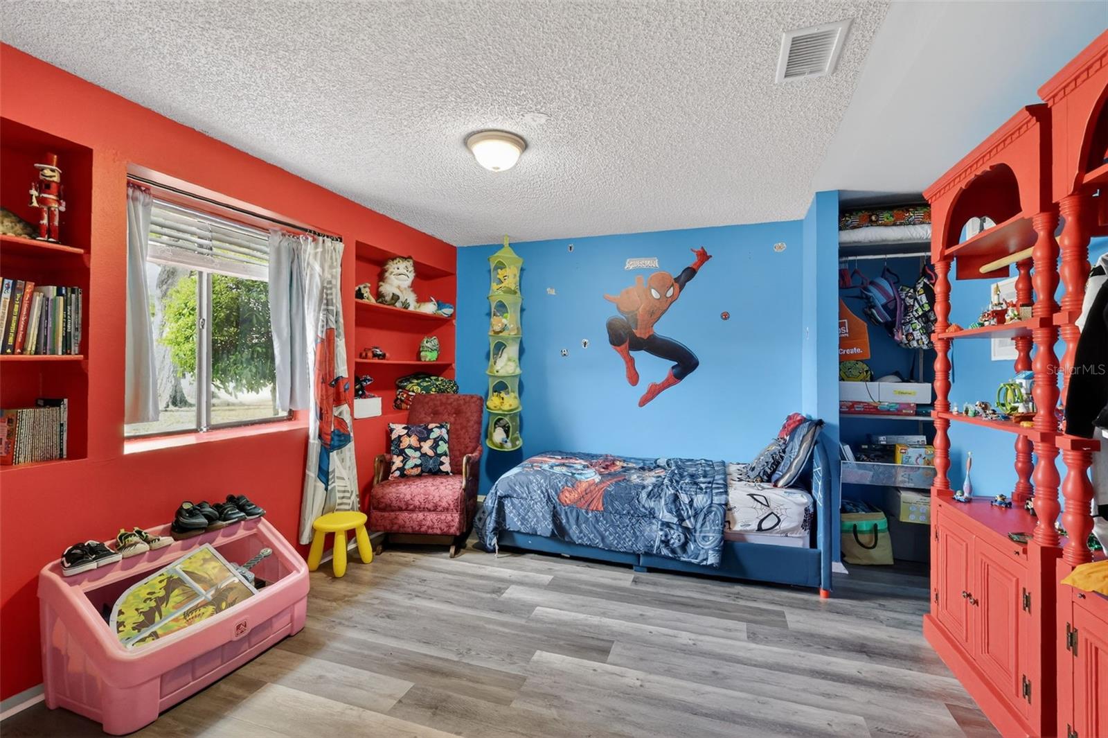 Image 18 of 23 For 1192 Lambert Ln.