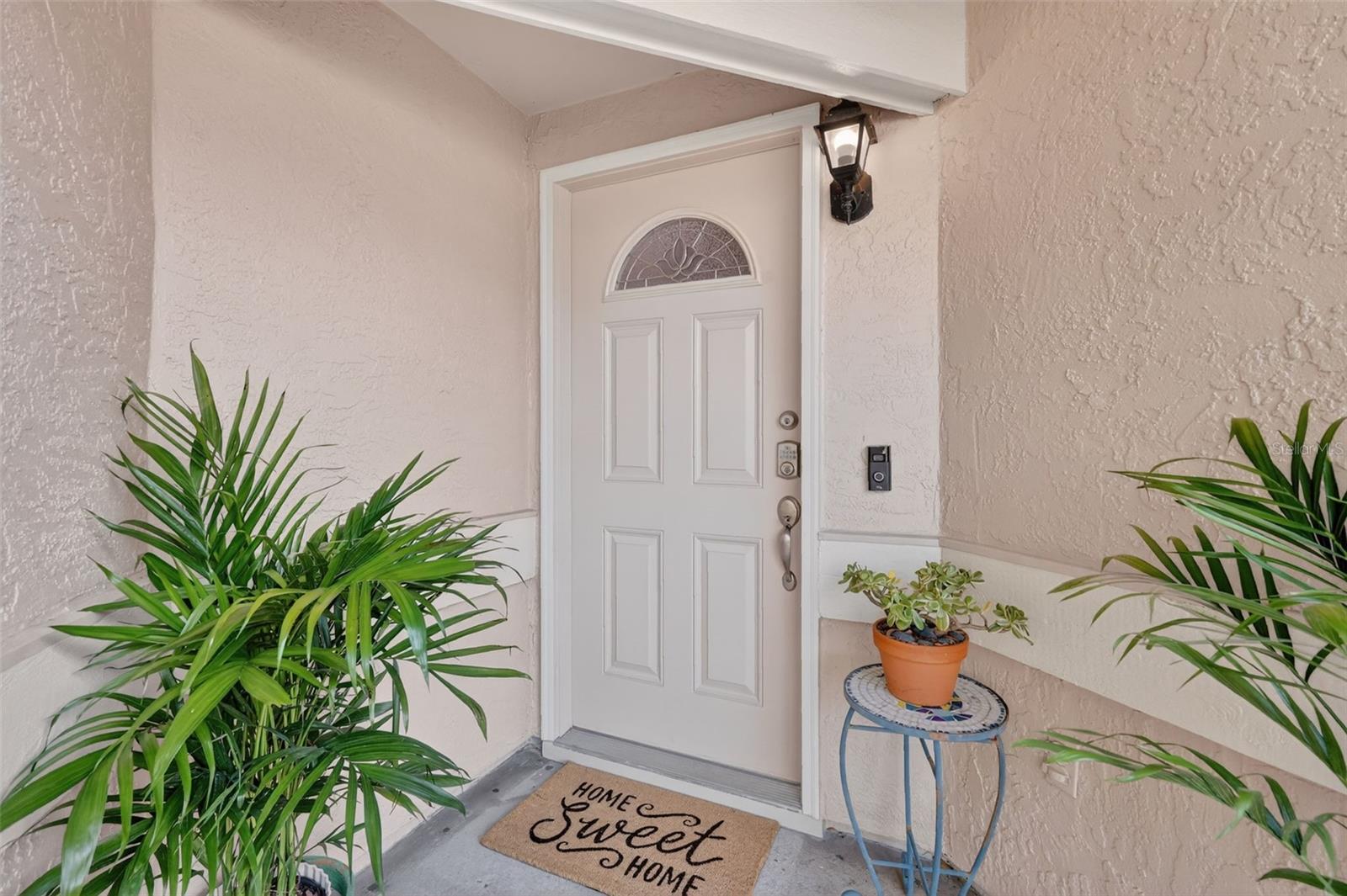 Image 4 of 23 For 1192 Lambert Ln.