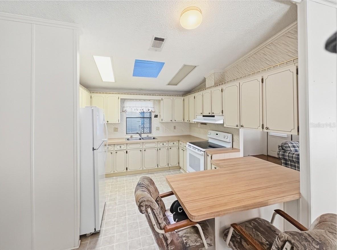 Image 12 of 28 For 514 Timber Trail