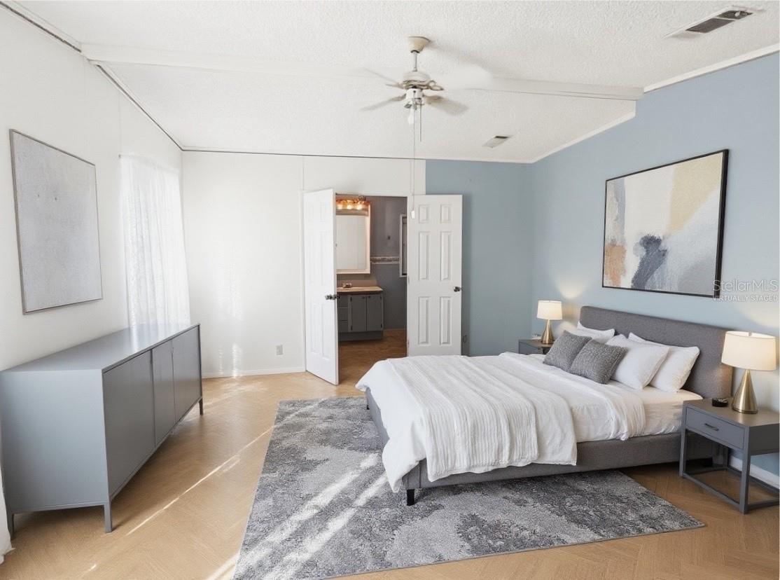 Image 23 of 28 For 514 Timber Trail