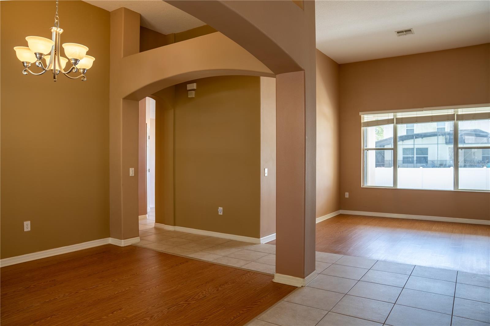 Image 5 of 25 For 3103 Anquilla Avenue