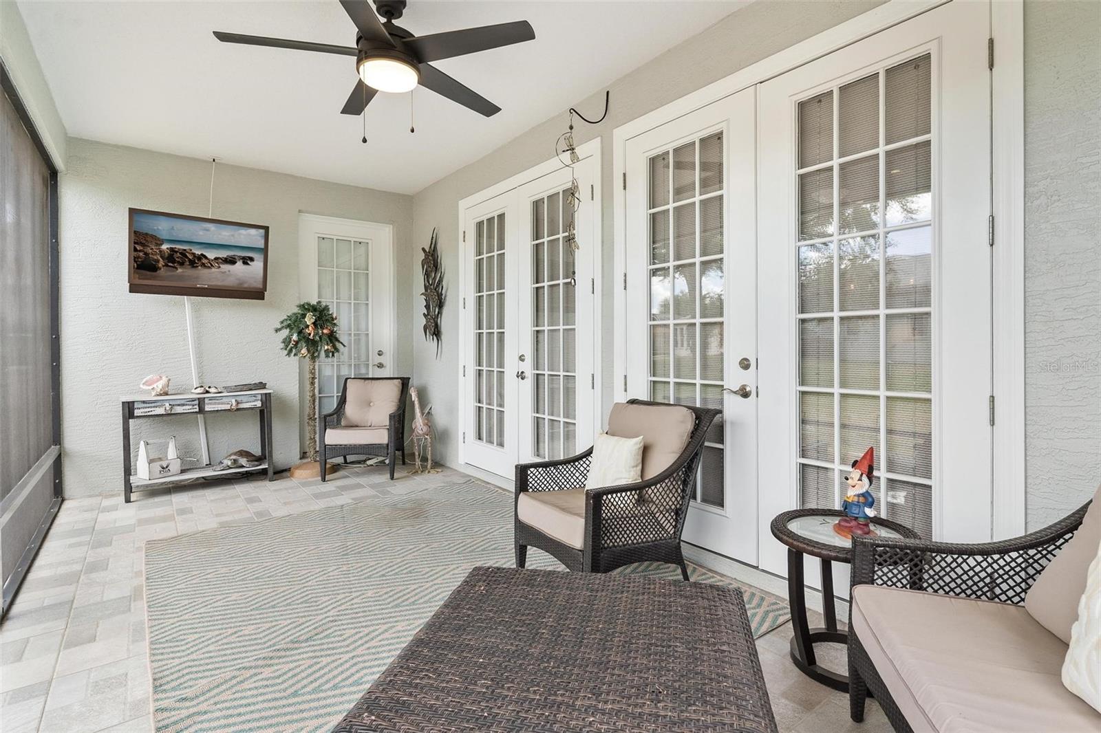 Image 26 of 65 For 6071 Sailboat Avenue