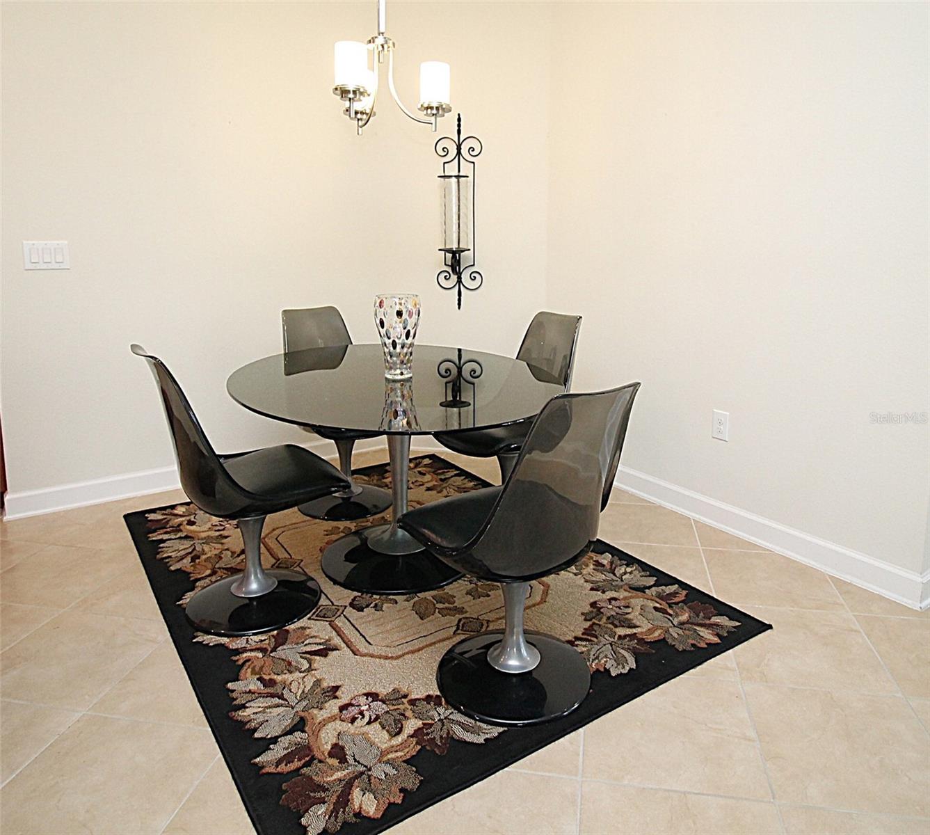 Image 11 of 25 For 3752 Quaint Lane