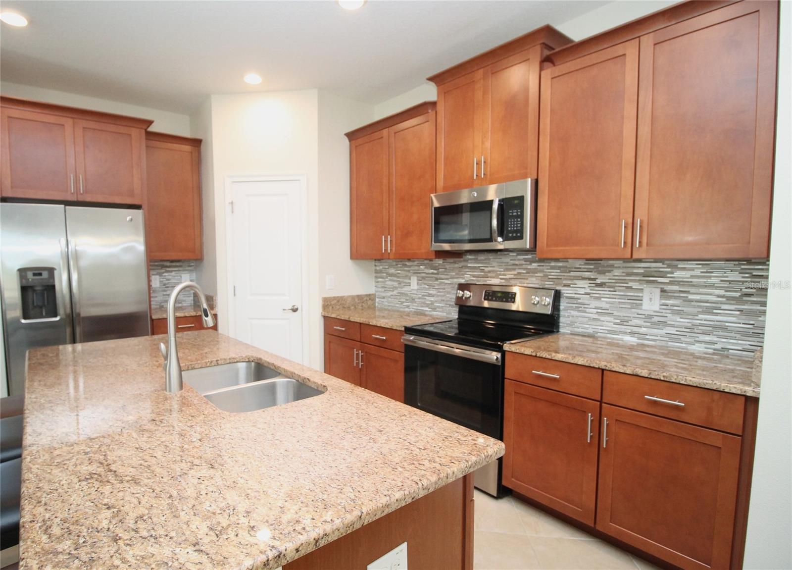 Image 4 of 25 For 3752 Quaint Lane