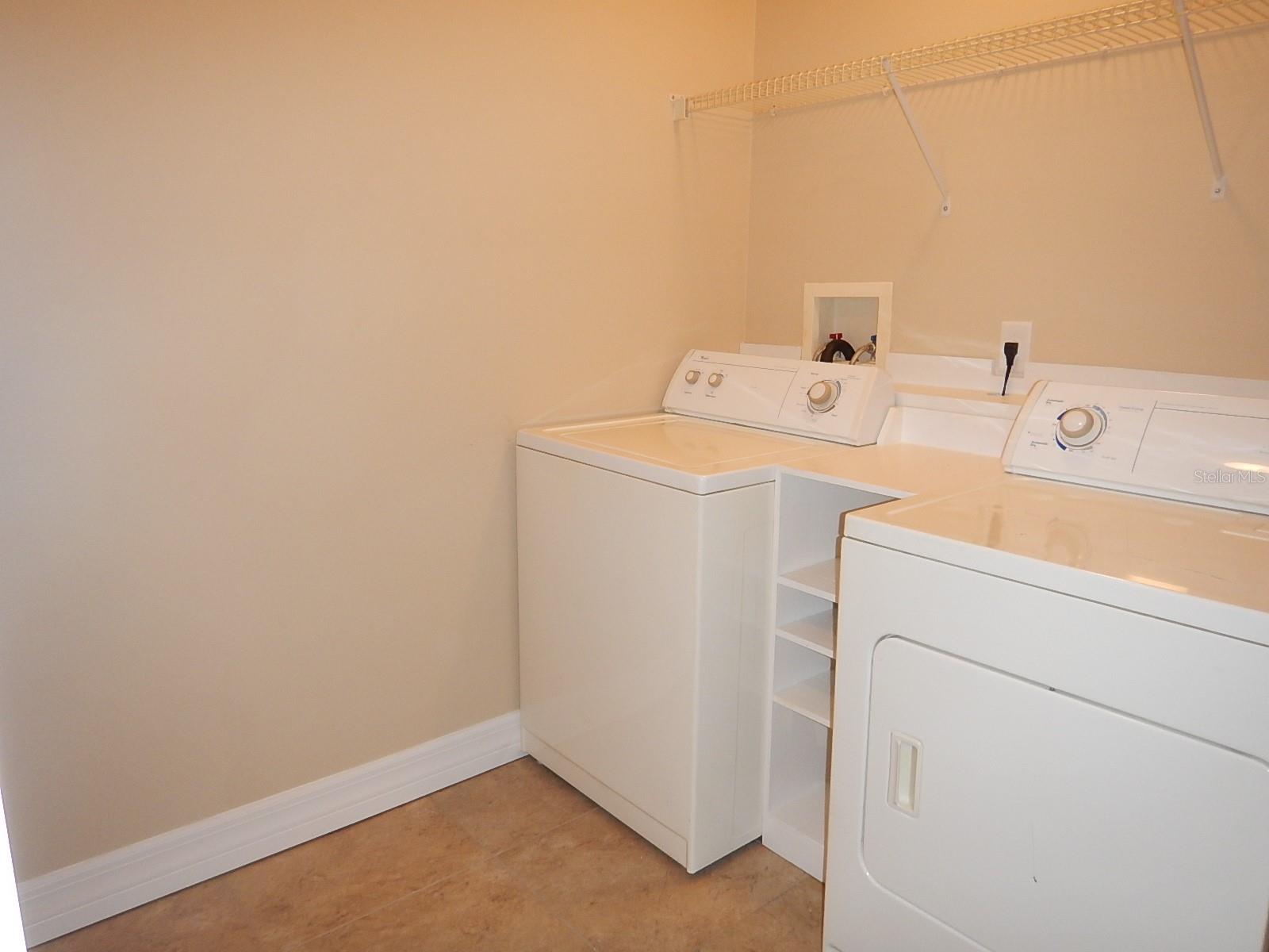 Image 8 of 12 For 453 Desoto Street