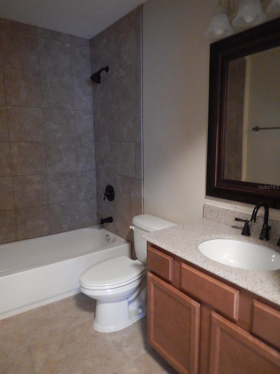 Image 9 of 12 For 453 Desoto Street