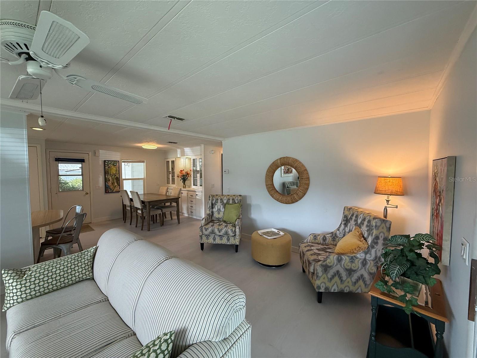 Image 20 of 34 For 11 Bobwhite Road