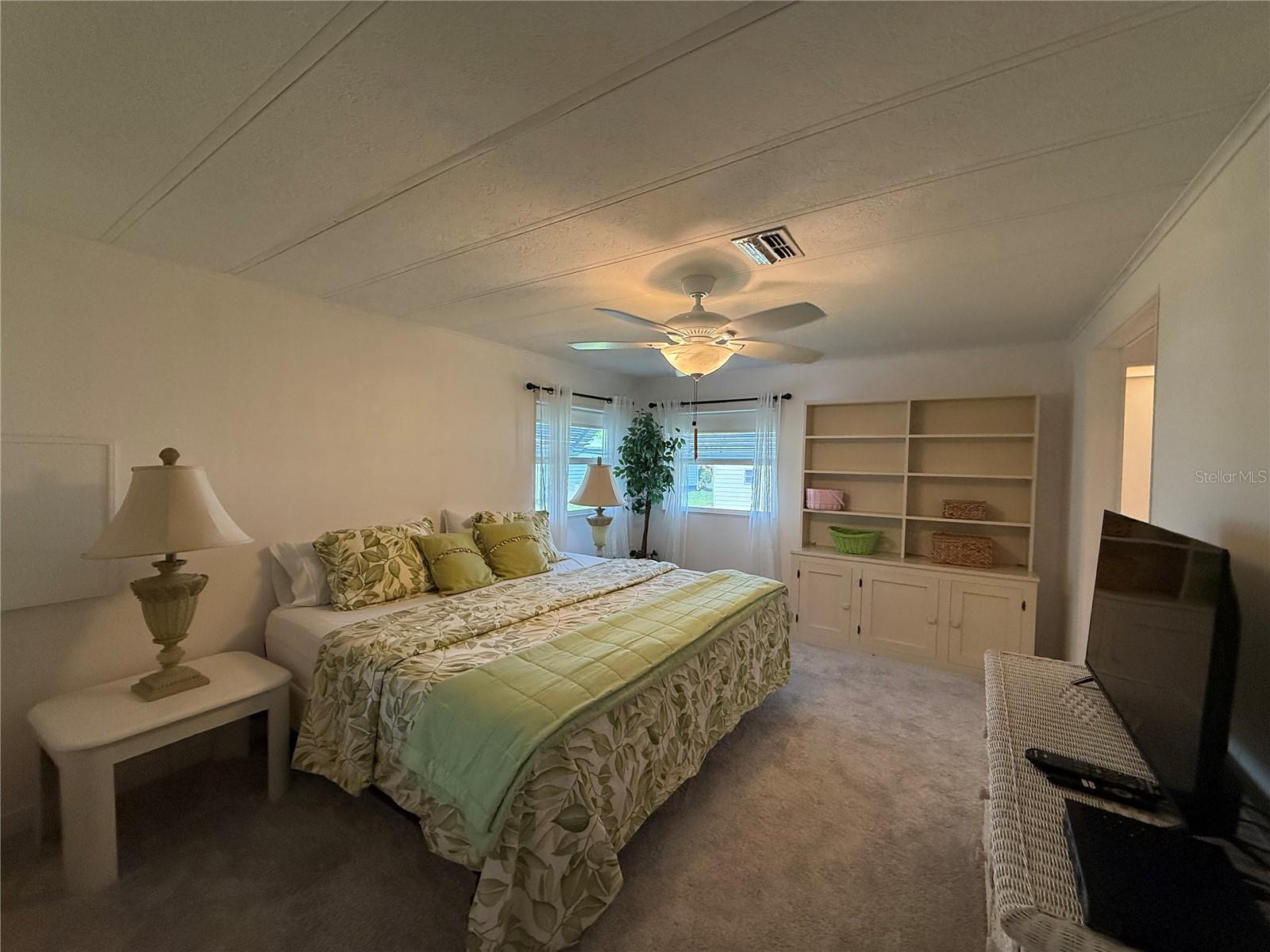 Image 23 of 34 For 11 Bobwhite Road