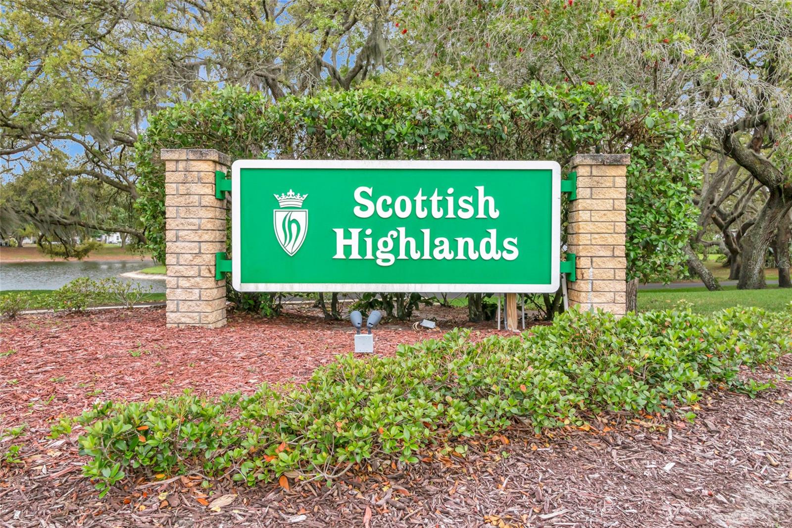 Image 37 of 50 For 27 Gordon Court