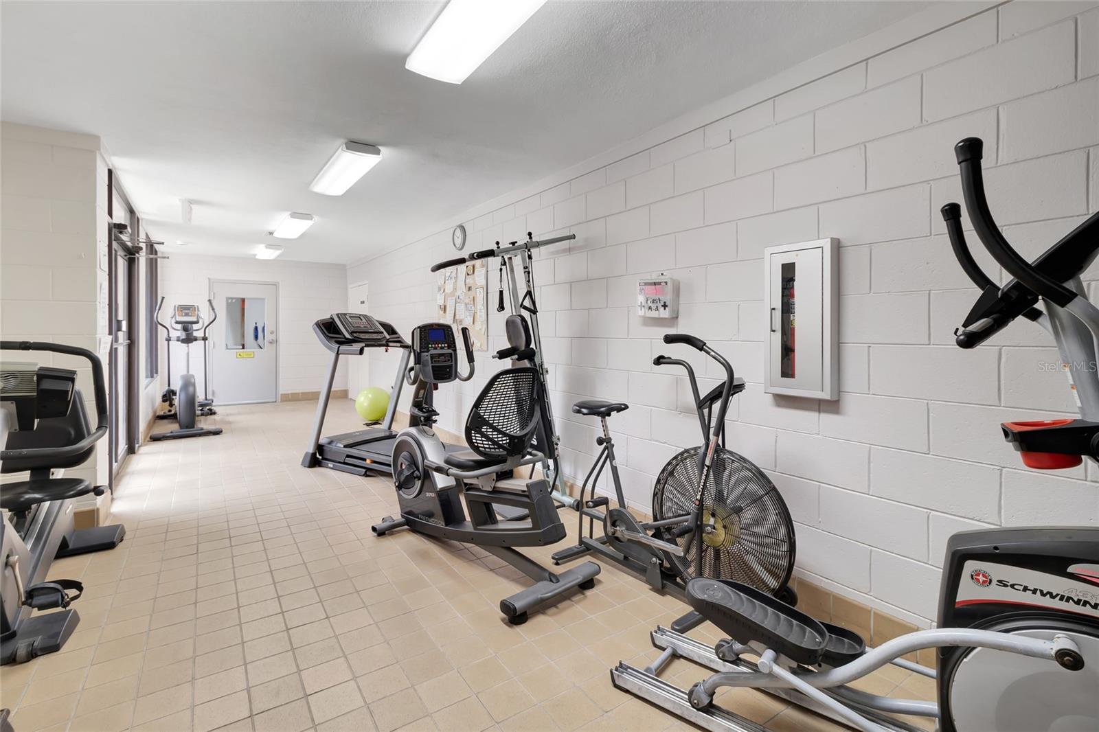 Image 45 of 50 For 27 Gordon Court