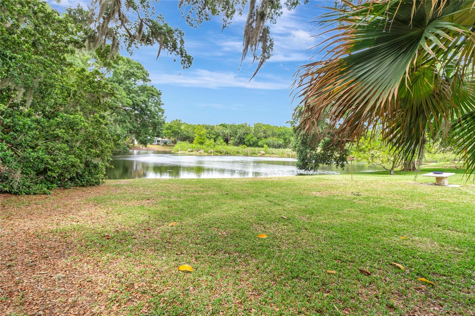 Image 7 of 50 For 27 Gordon Court