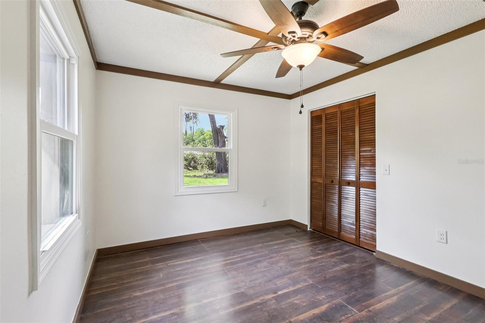 Image 20 of 28 For 6814 Battlefield Parkway