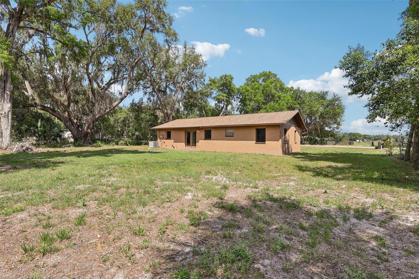 Image 25 of 28 For 6814 Battlefield Parkway