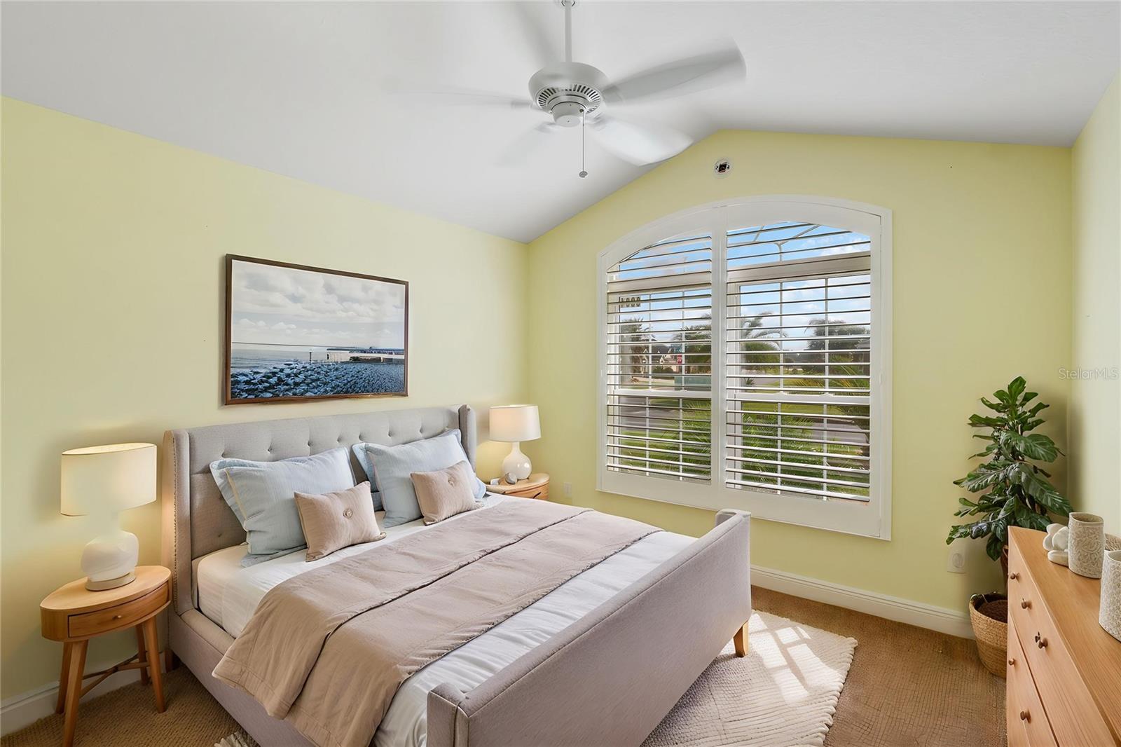 Image 17 of 44 For 3984 Mcdowell Drive