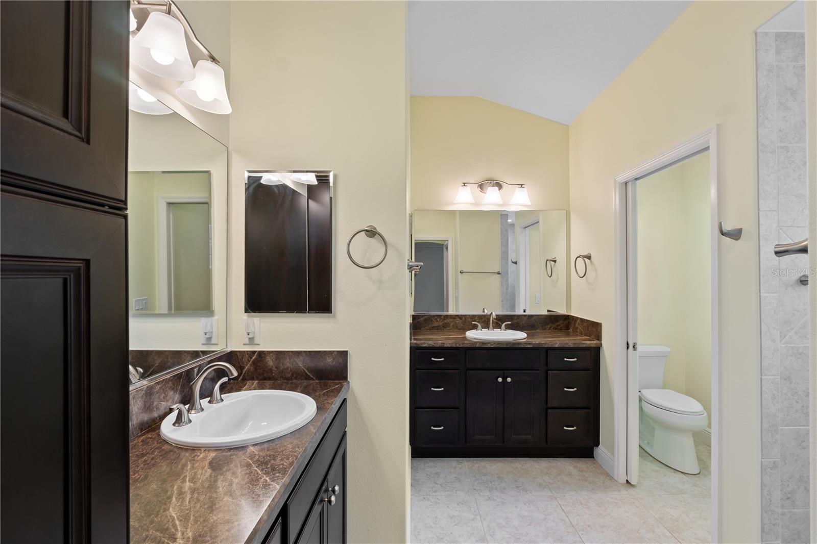 Image 28 of 44 For 3984 Mcdowell Drive