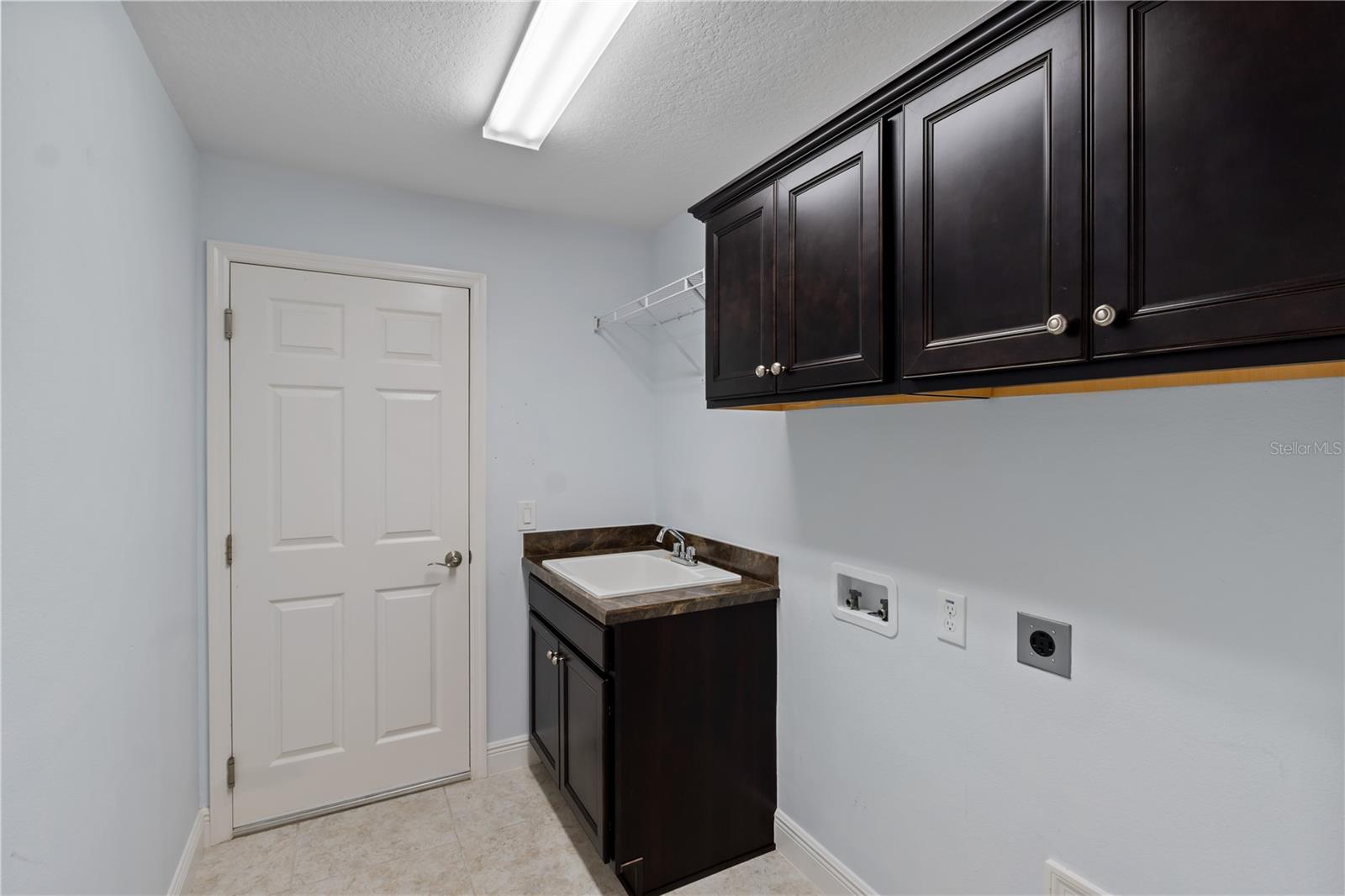 Image 37 of 44 For 3984 Mcdowell Drive