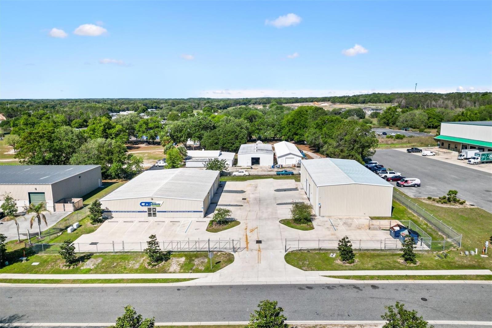 Image 40 of 41 For 1818 Greenleaf Lane