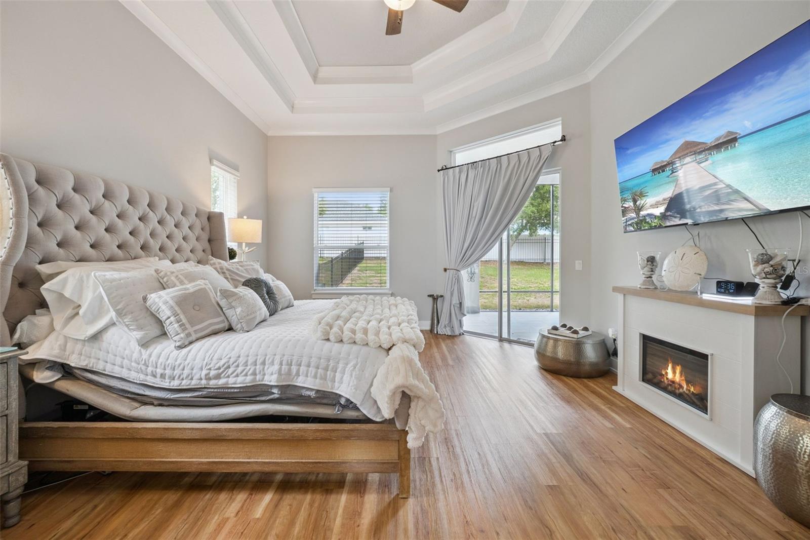 Image 23 of 67 For 221 Two Lakes Lane