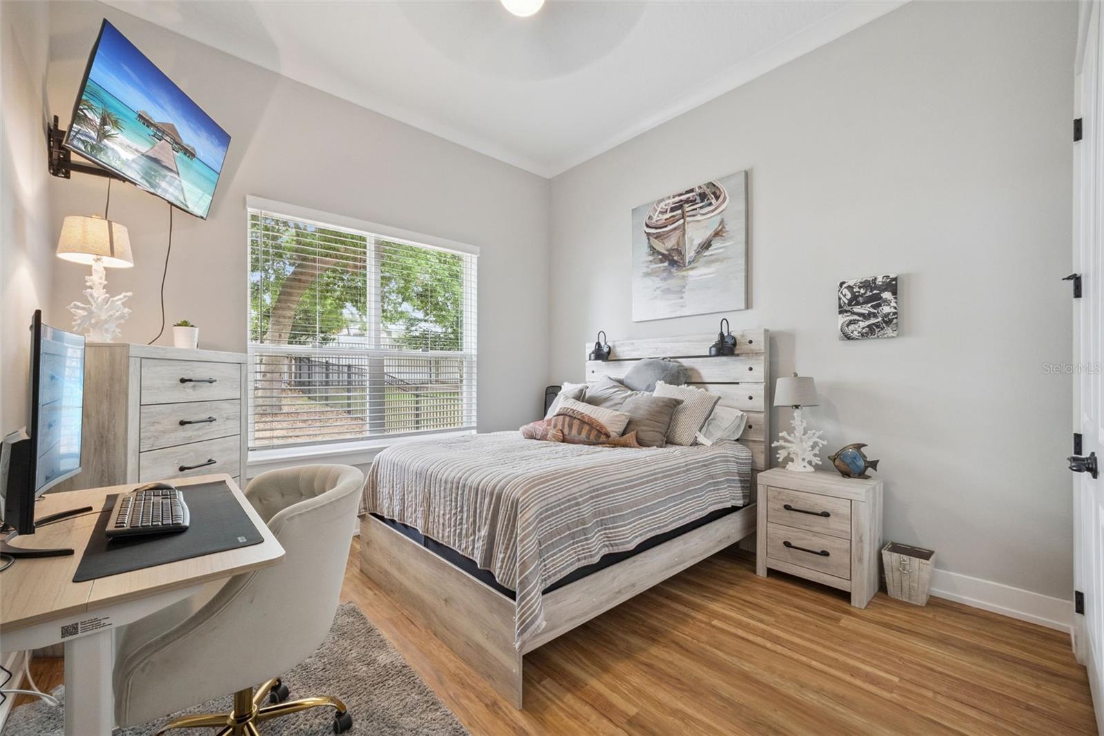 Image 35 of 67 For 221 Two Lakes Lane