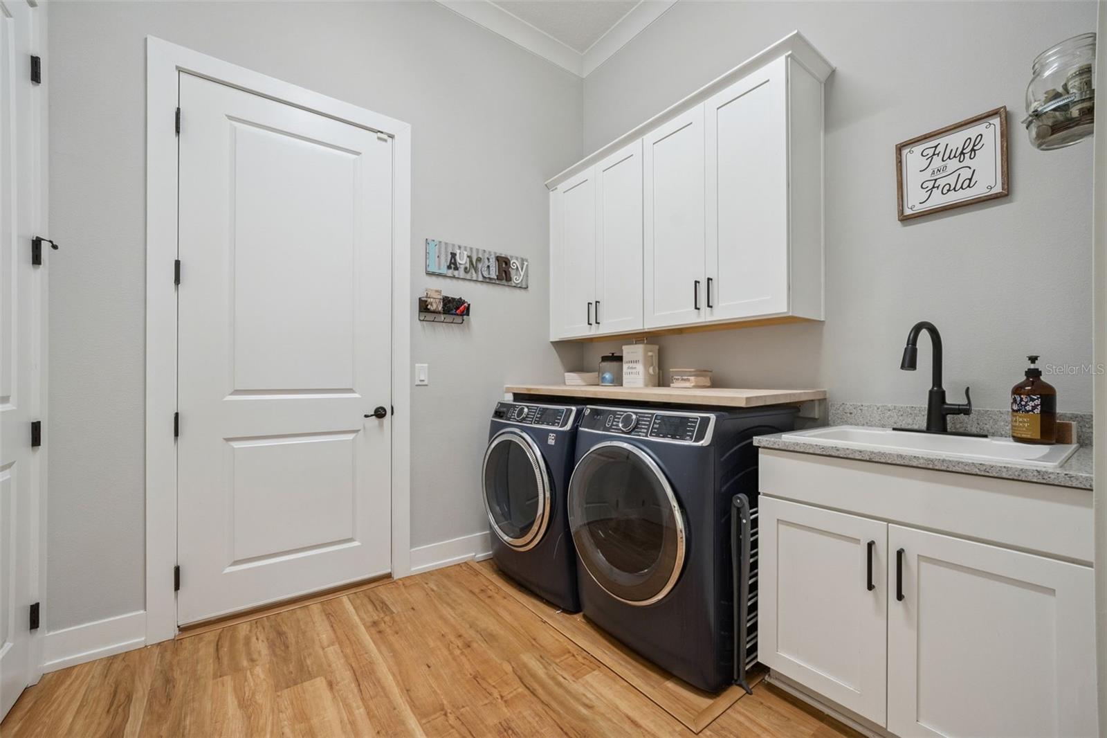 Image 42 of 67 For 221 Two Lakes Lane