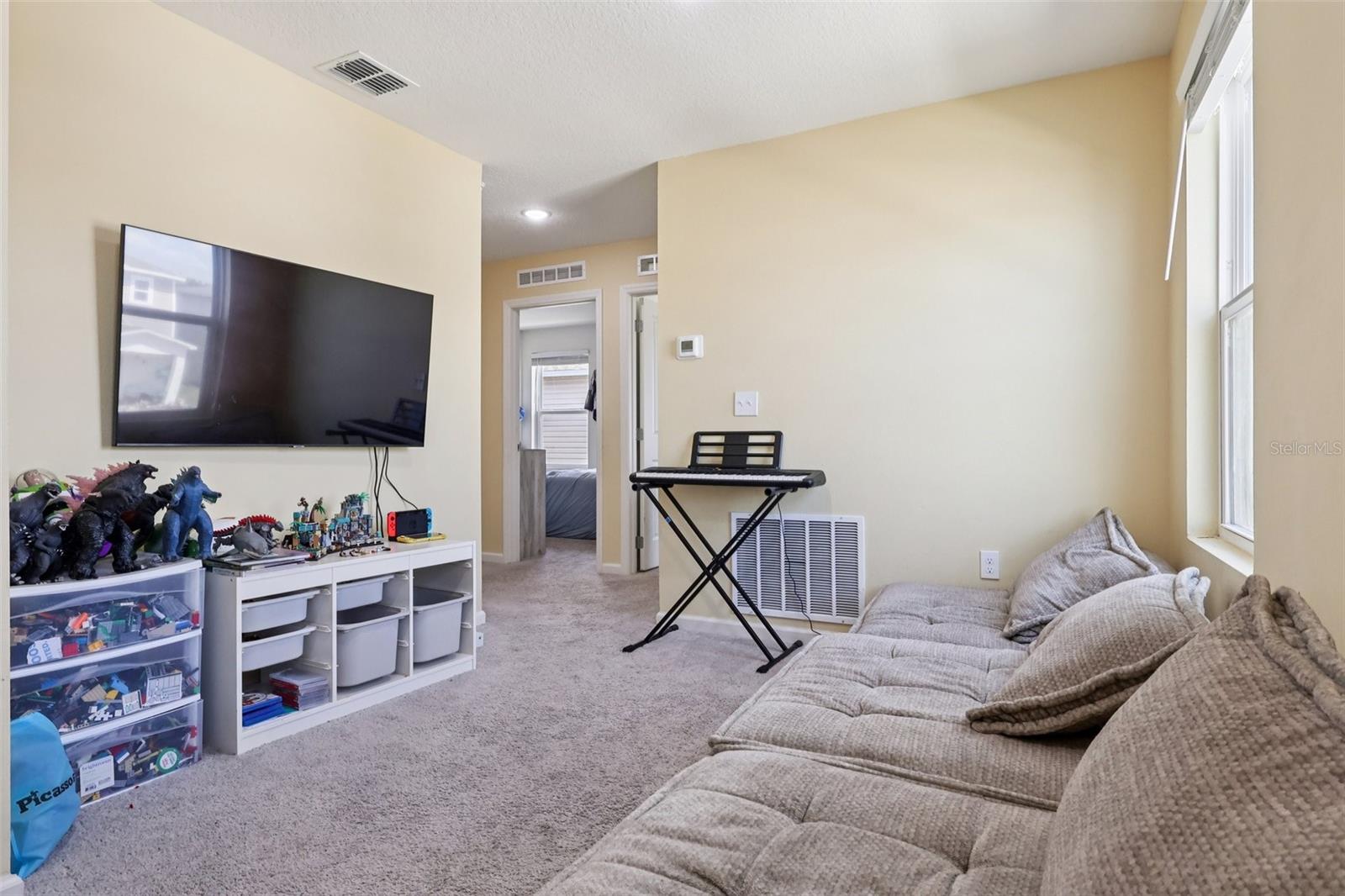 Image 14 of 35 For 1657 Minnesota Road