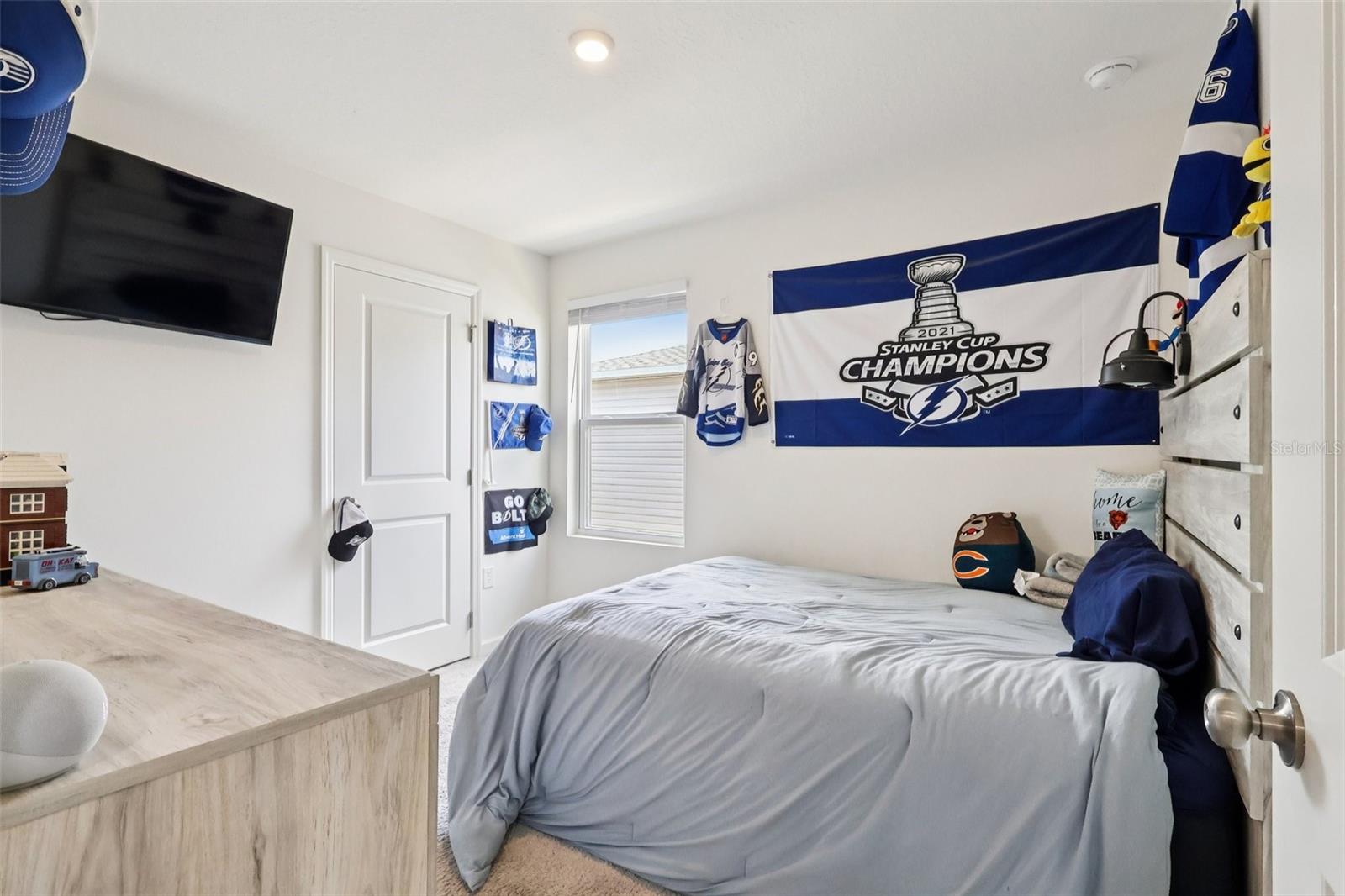 Image 20 of 35 For 1657 Minnesota Road