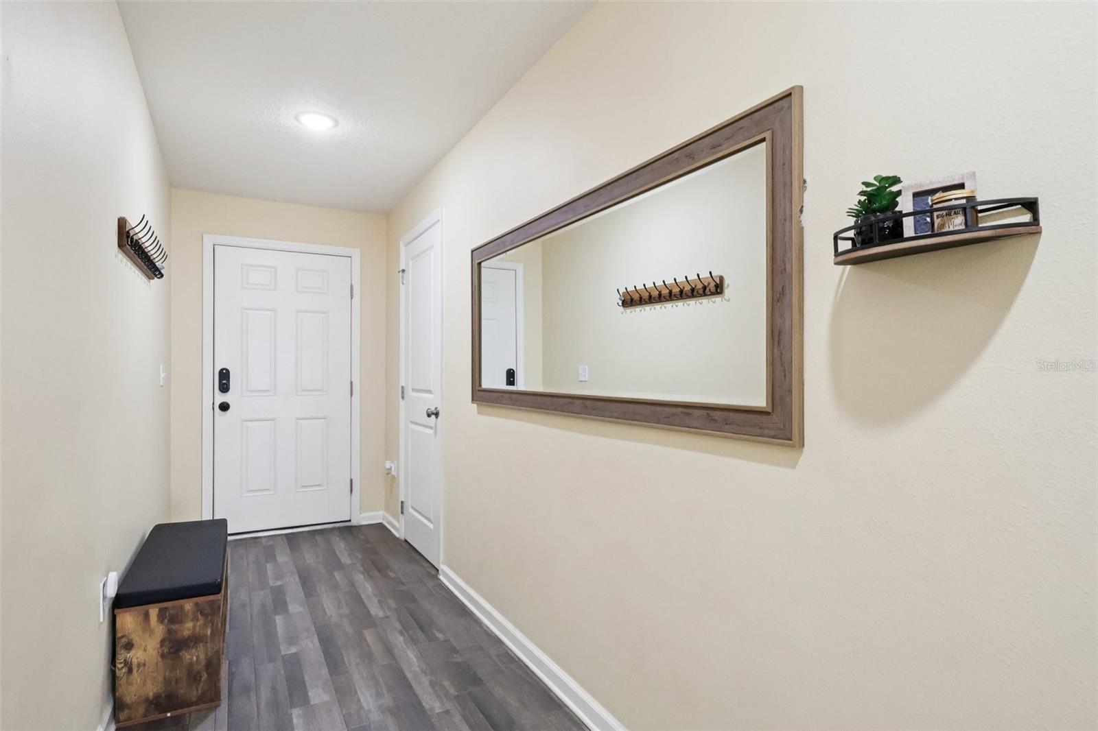 Image 26 of 35 For 1657 Minnesota Road