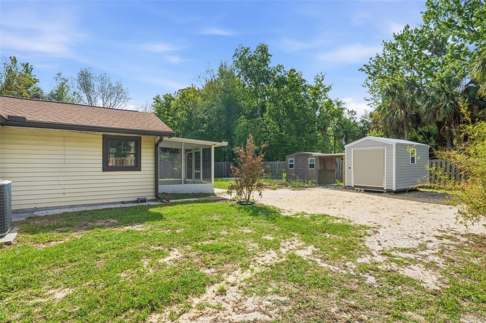 Image 25 of 59 For 6822 Doris Maretta Lane