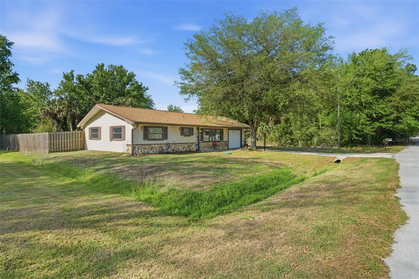 Image 3 of 59 For 6822 Doris Maretta Lane