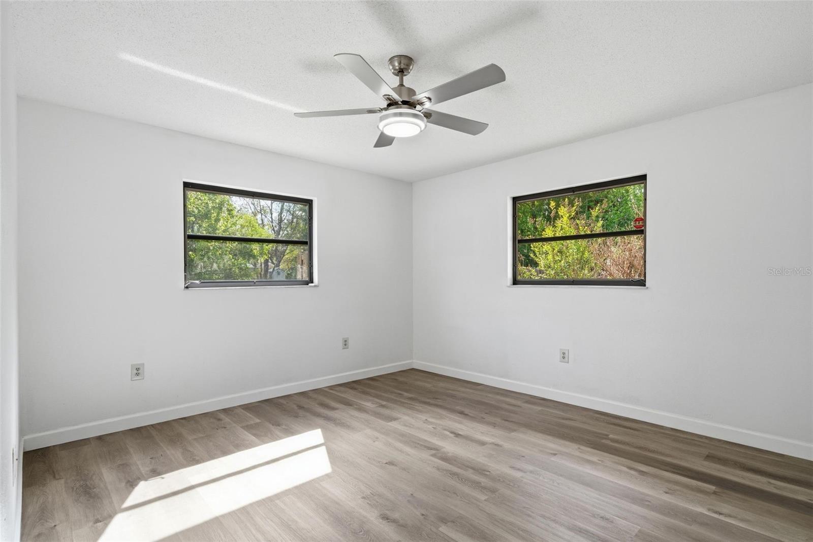 Image 32 of 59 For 6822 Doris Maretta Lane