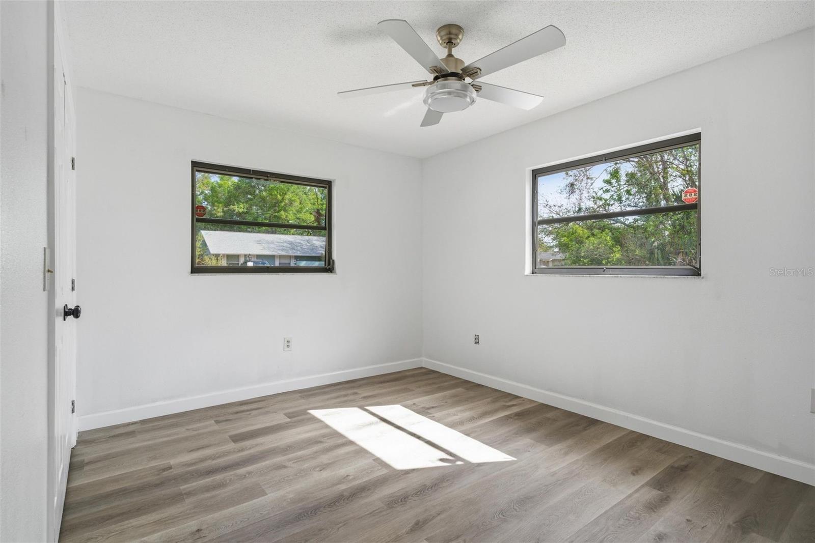 Image 34 of 59 For 6822 Doris Maretta Lane