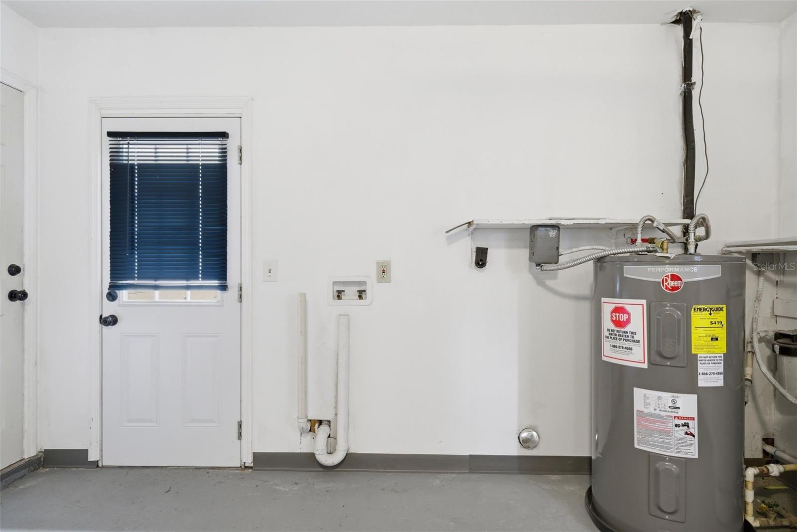 Image 39 of 59 For 6822 Doris Maretta Lane