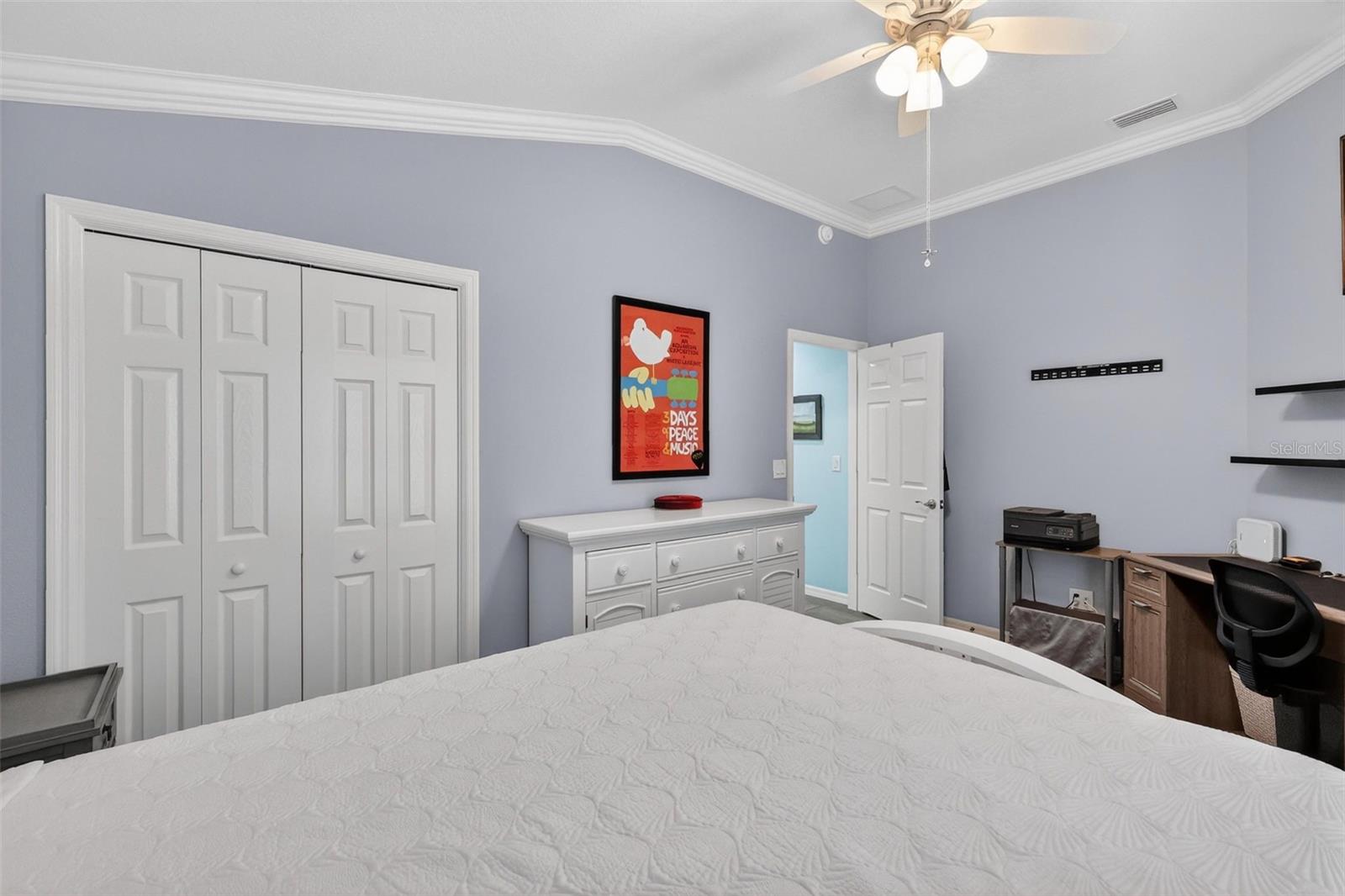 Image 23 of 38 For 5840 Unger Court