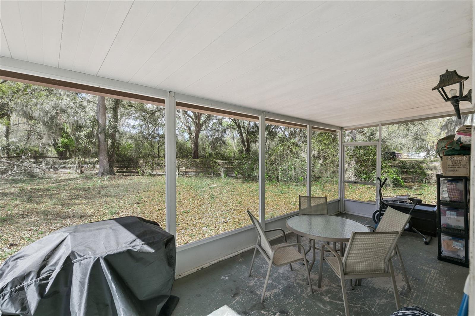 Image 10 of 61 For 15527 Trousdale Street