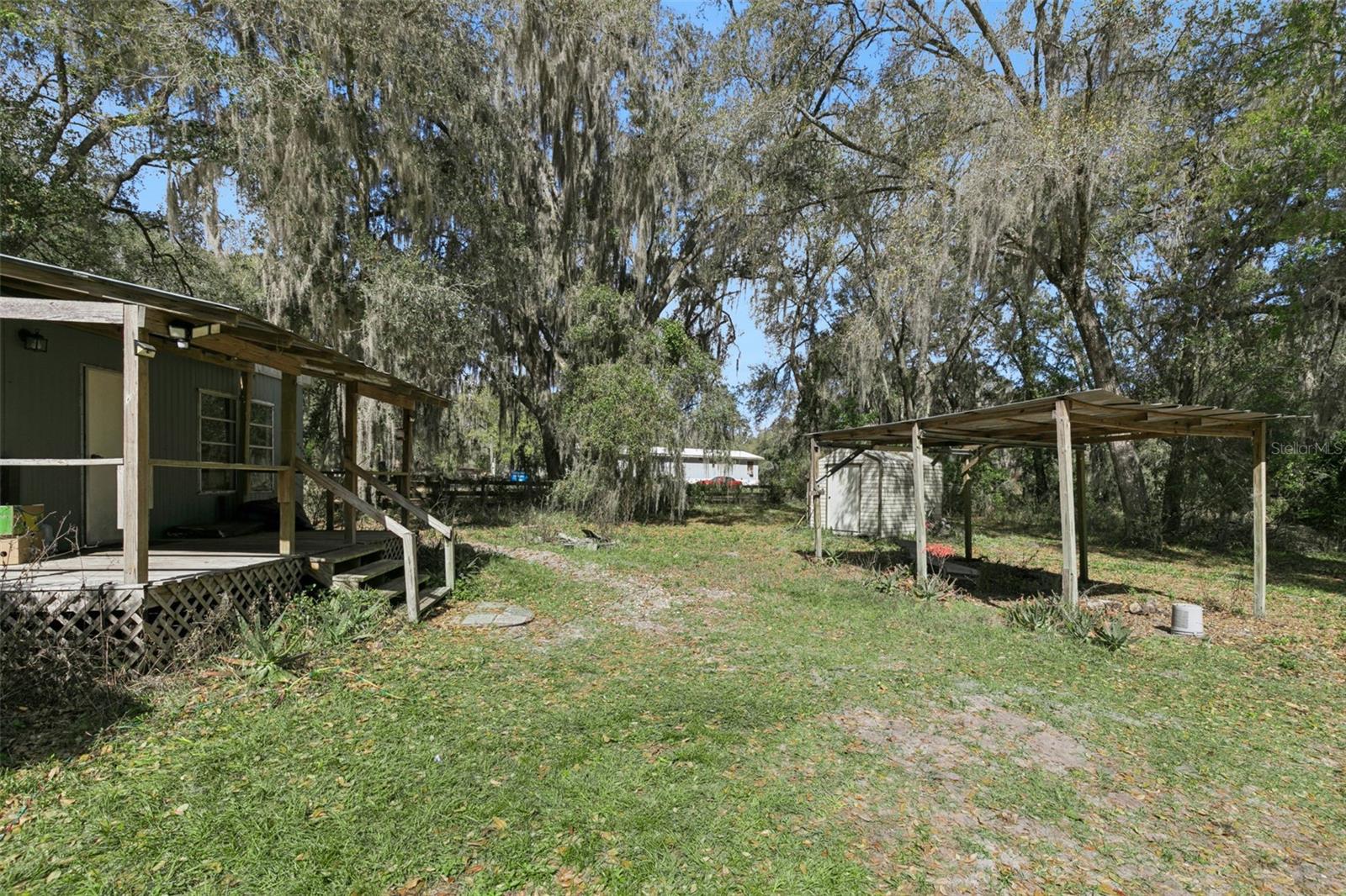 Image 17 of 61 For 15527 Trousdale Street