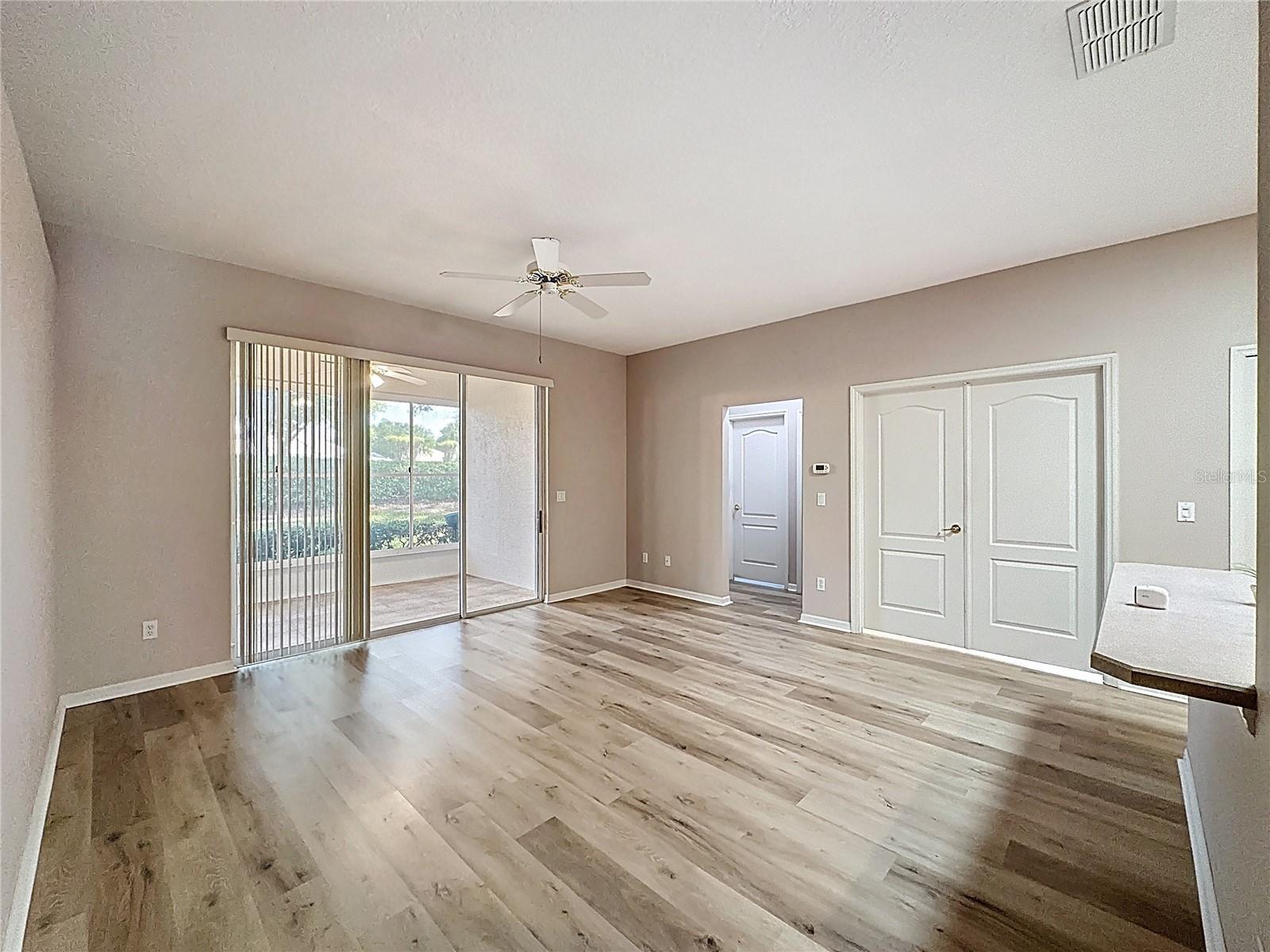 Image 15 of 77 For 2308 Twickingham Court