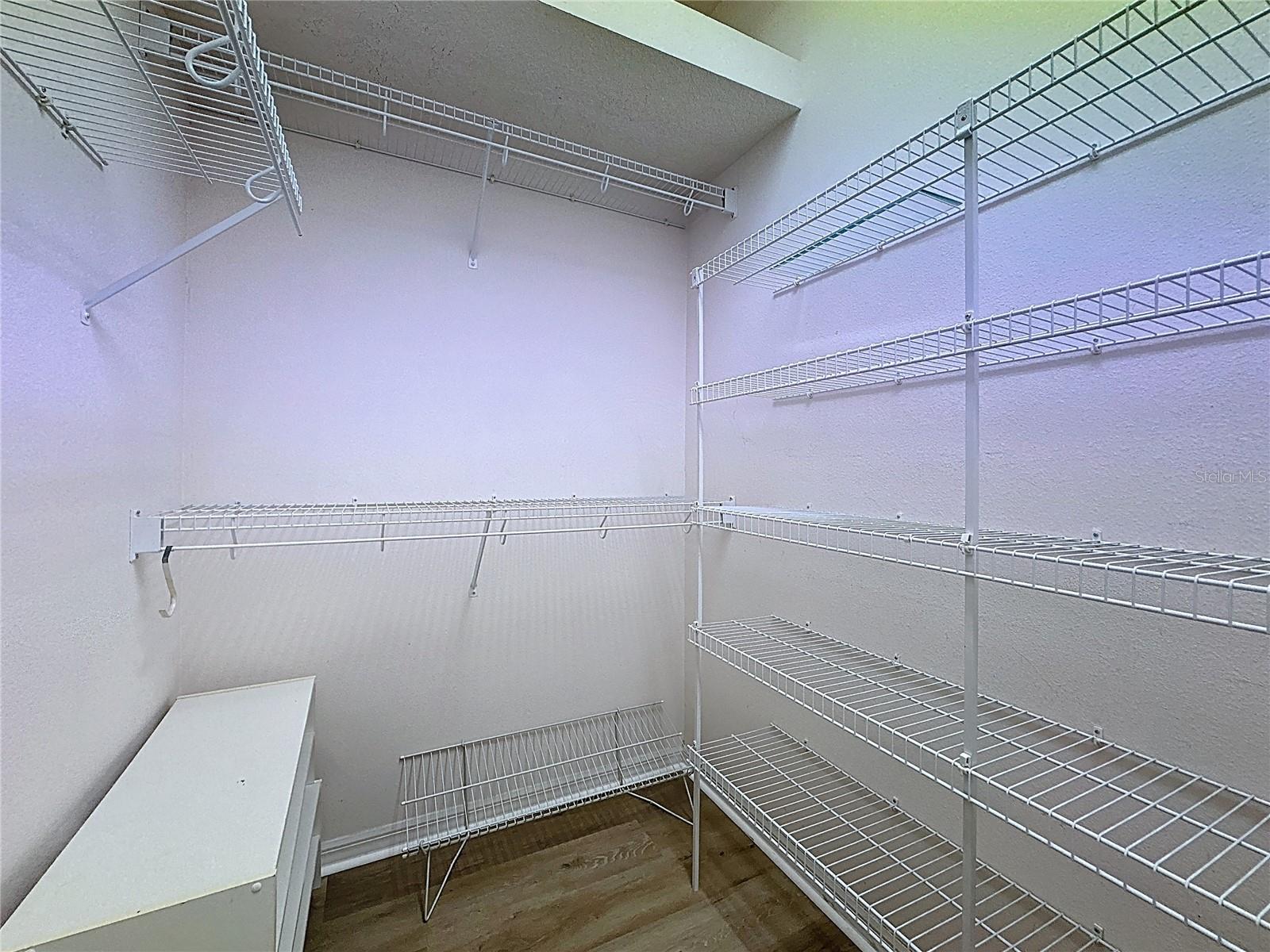 Image 23 of 77 For 2308 Twickingham Court