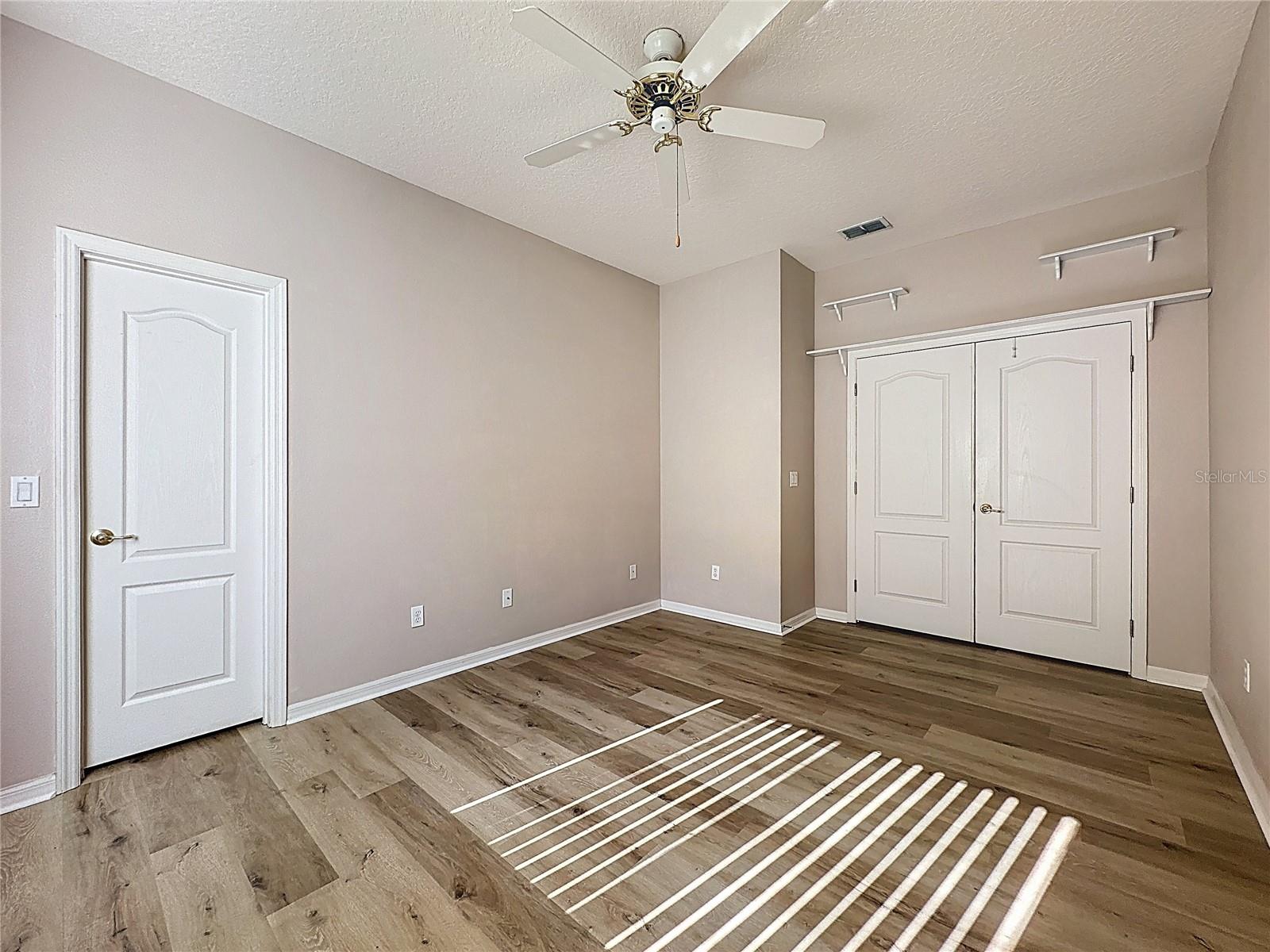 Image 29 of 77 For 2308 Twickingham Court