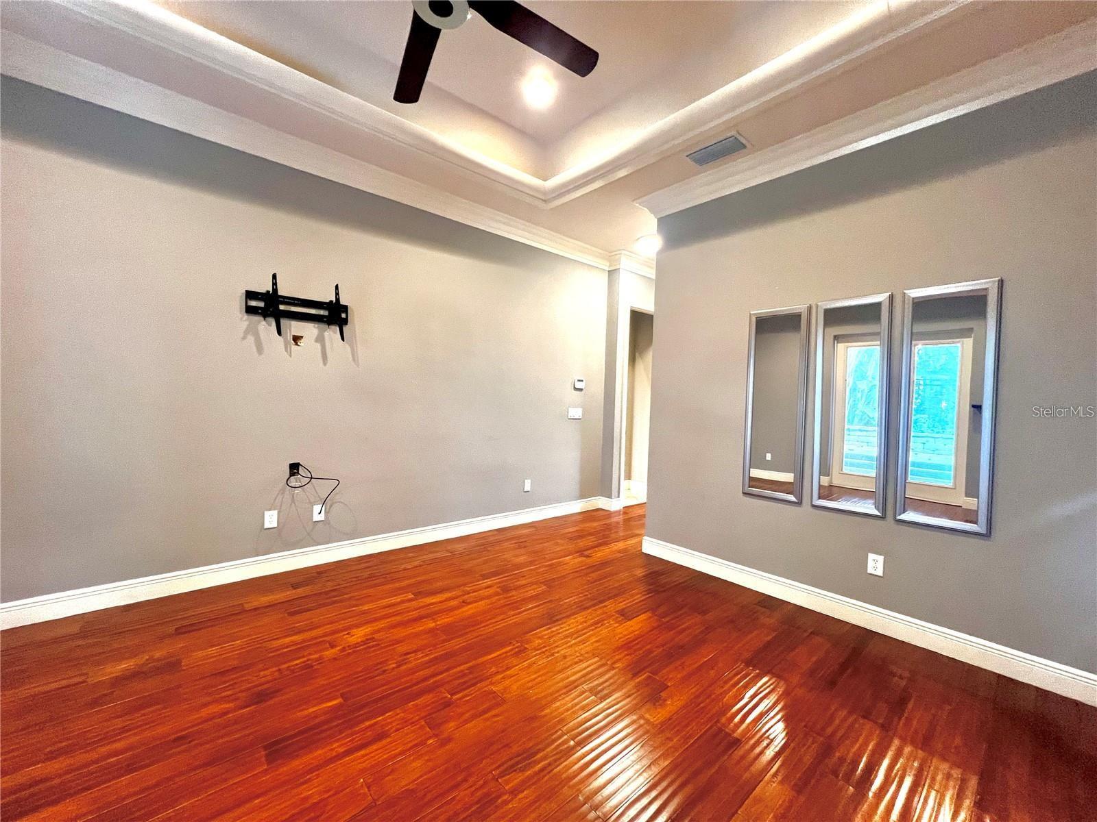 Image 16 of 31 For 10232 Yonaomi Circle