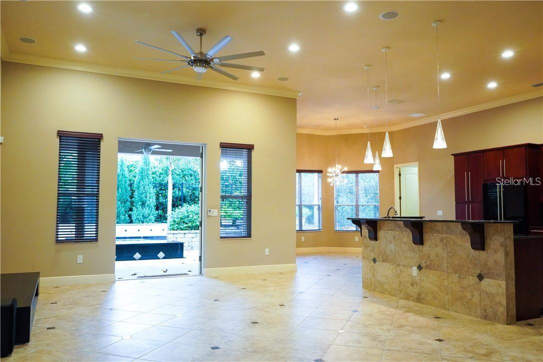 Image 4 of 31 For 10232 Yonaomi Circle