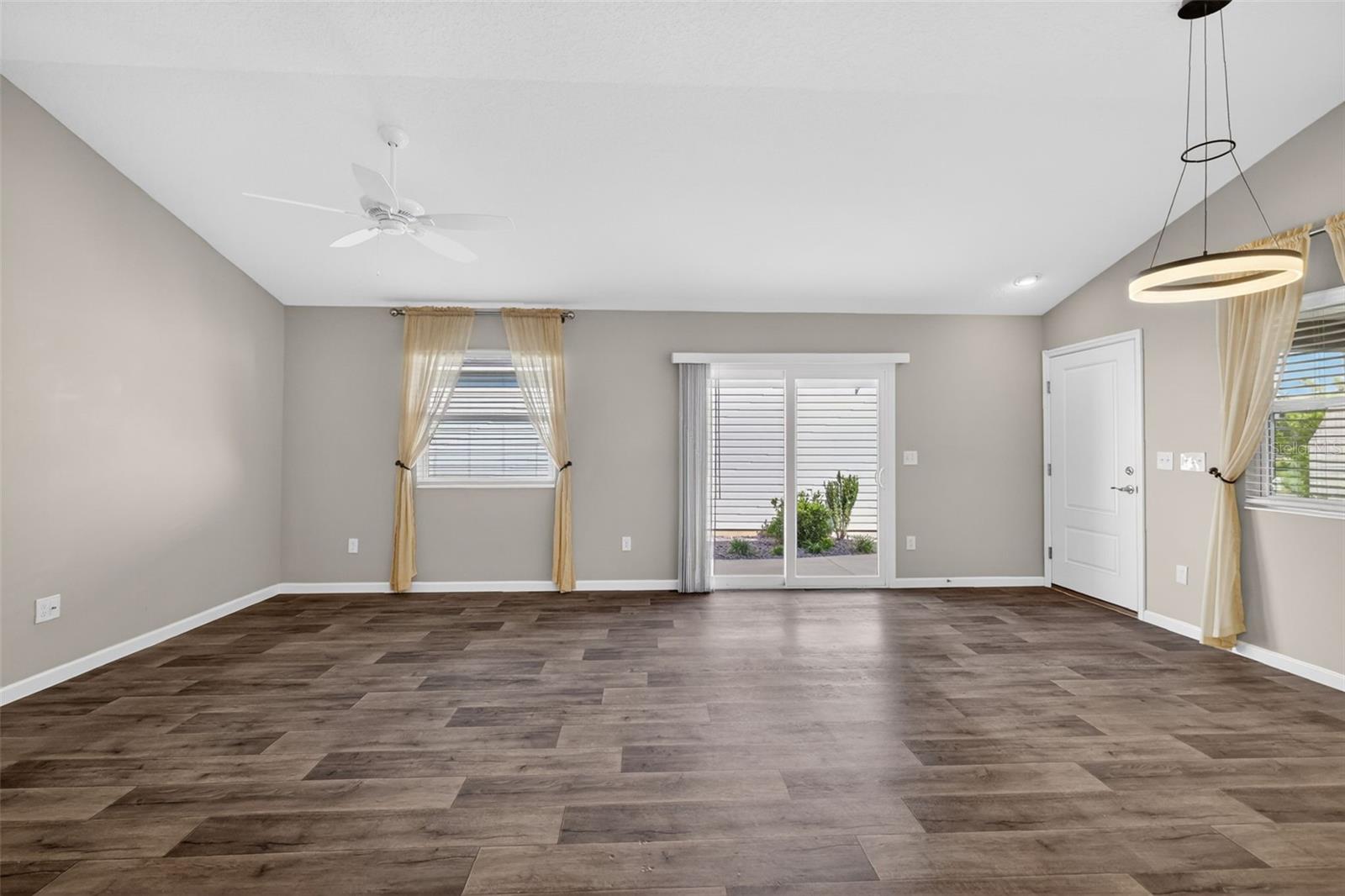 Image 20 of 42 For 5608 Mindy Place