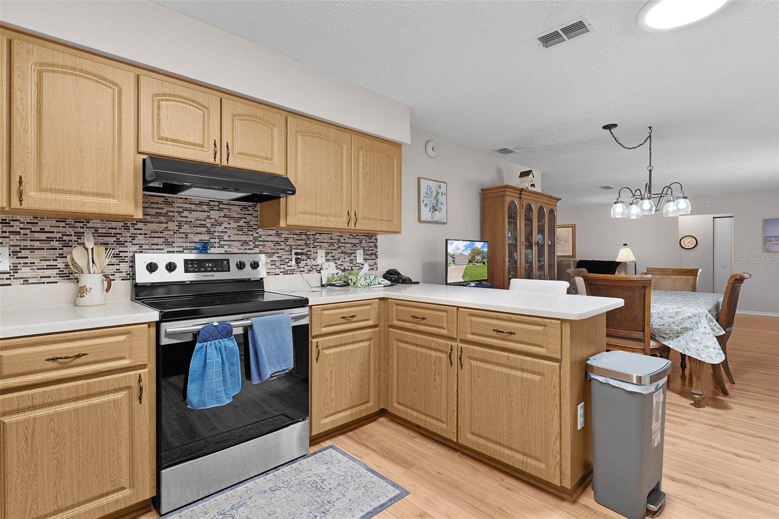 Image 17 of 43 For 17864 106th Terrace