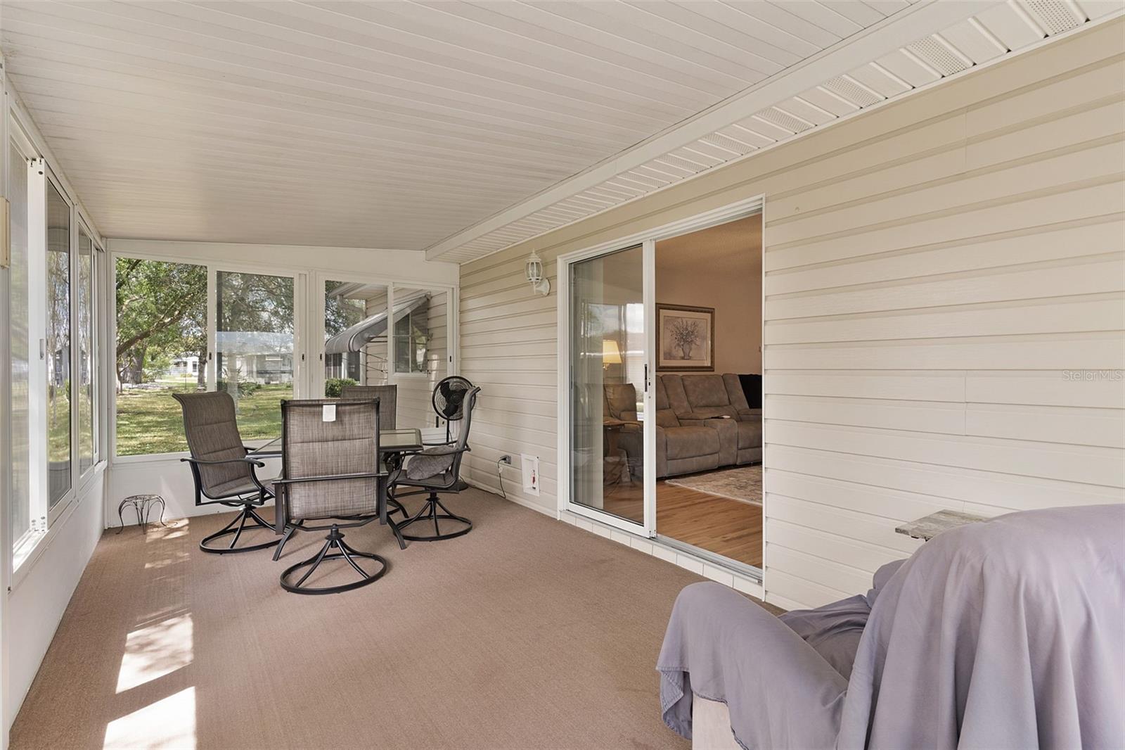 Image 20 of 43 For 17864 106th Terrace