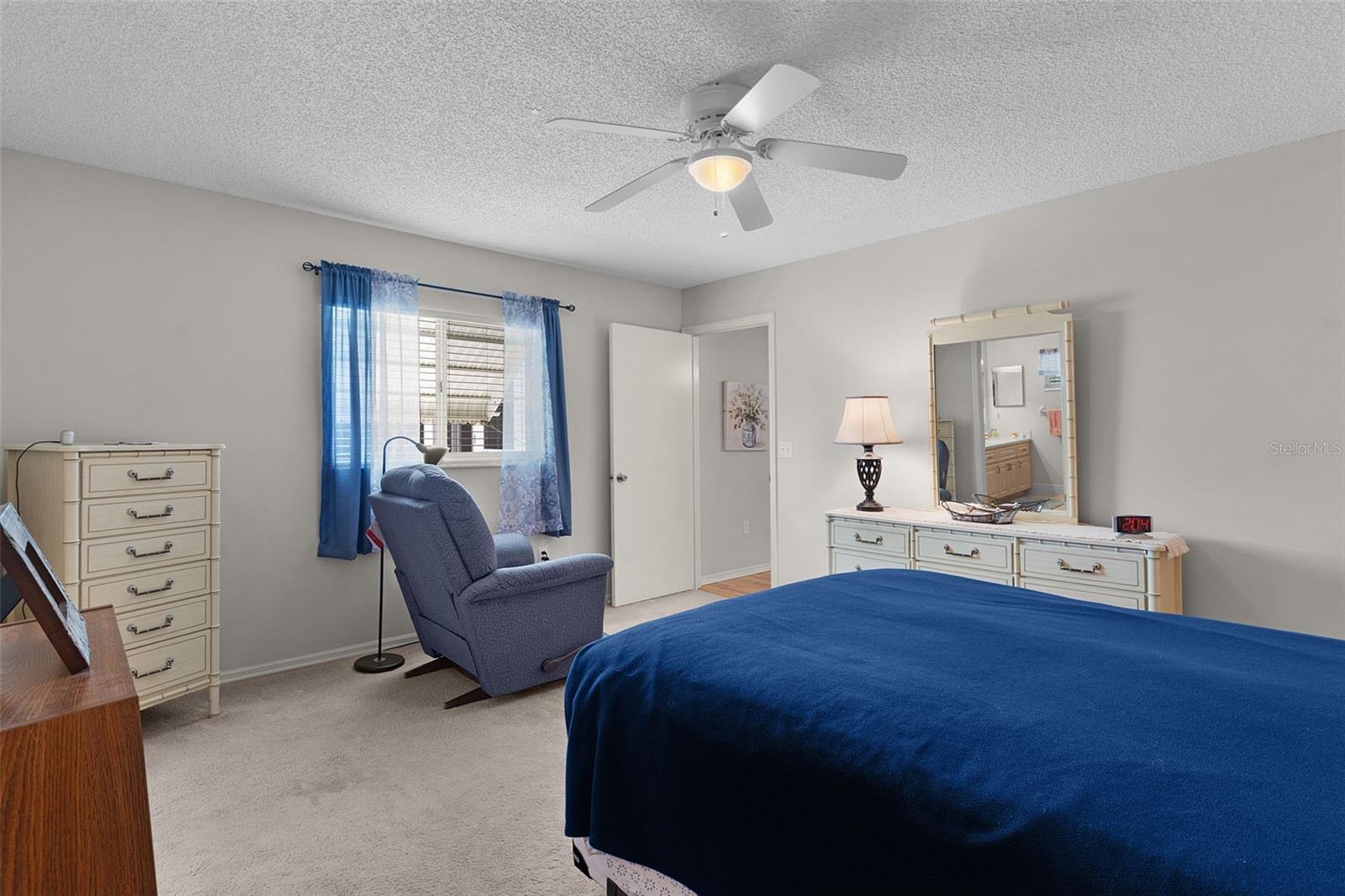 Image 23 of 43 For 17864 106th Terrace