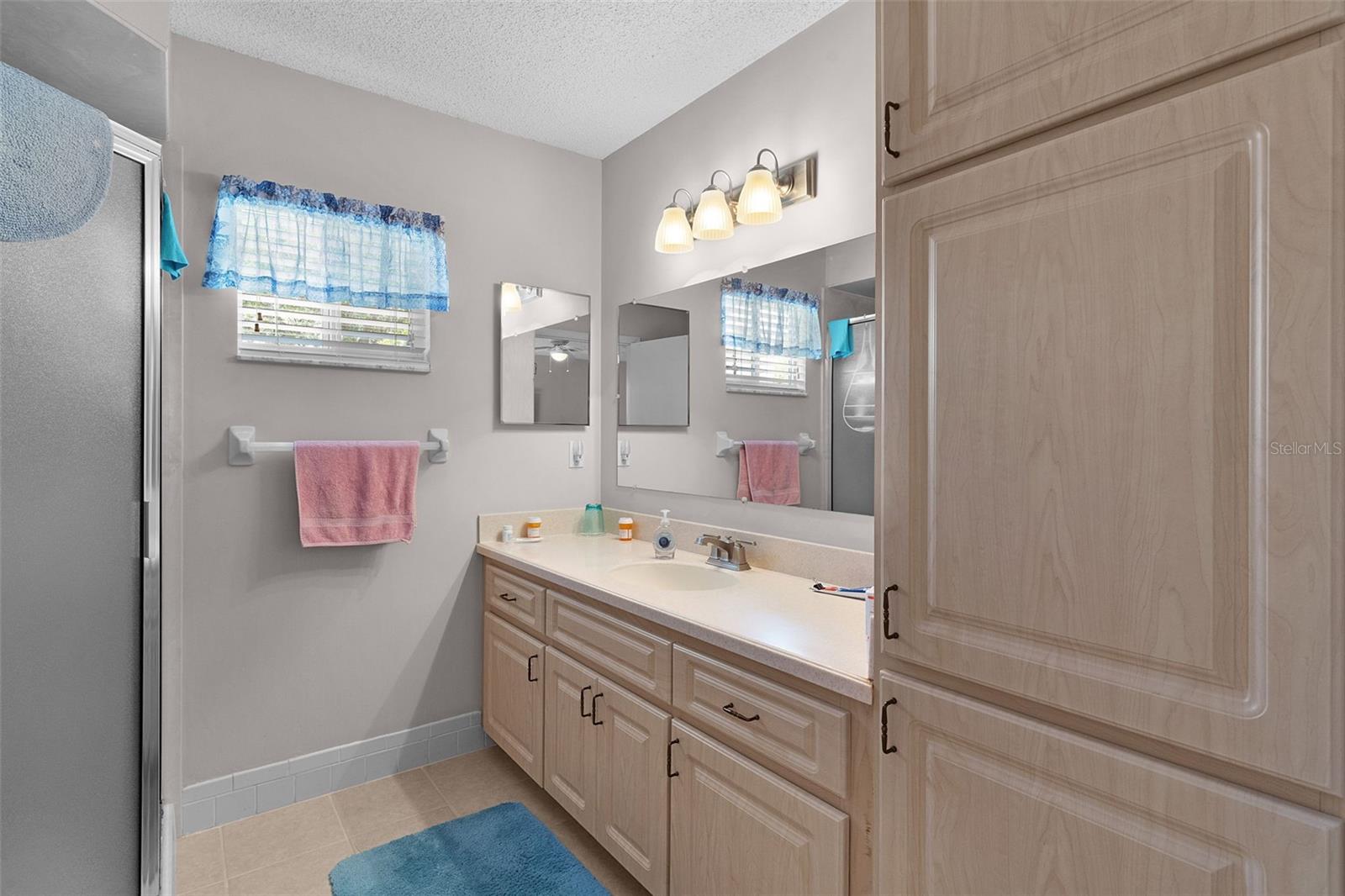 Image 26 of 43 For 17864 106th Terrace